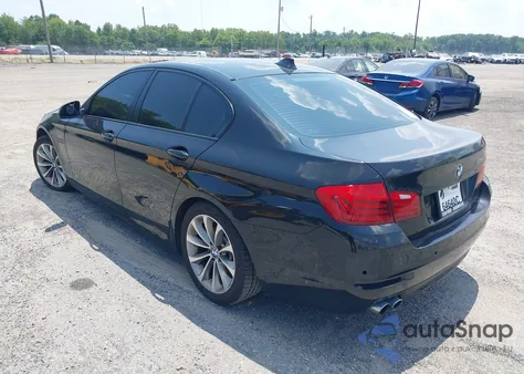 2016 BMW 528I из США, поврежденный, VIN WBA5A5C52GG351627
